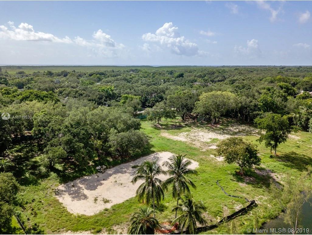 SNAPPER CREEK LAKES SUB - Land