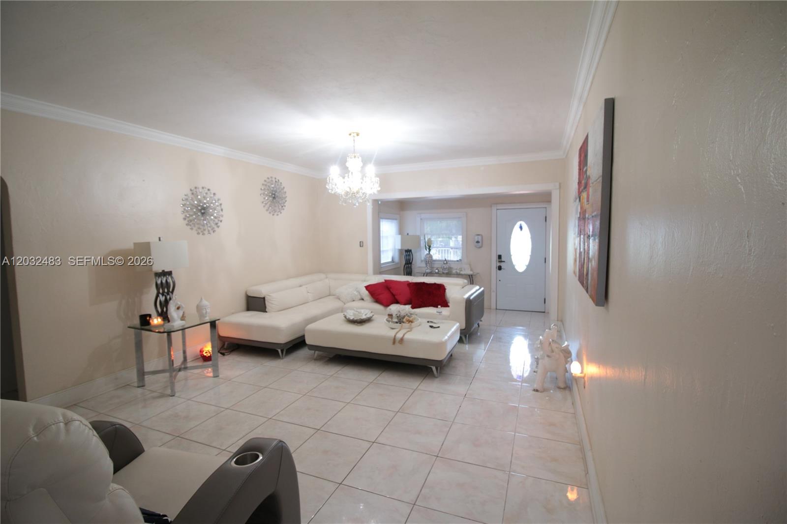TOWN OF HIALEAH 1 ADDN AM - Residential