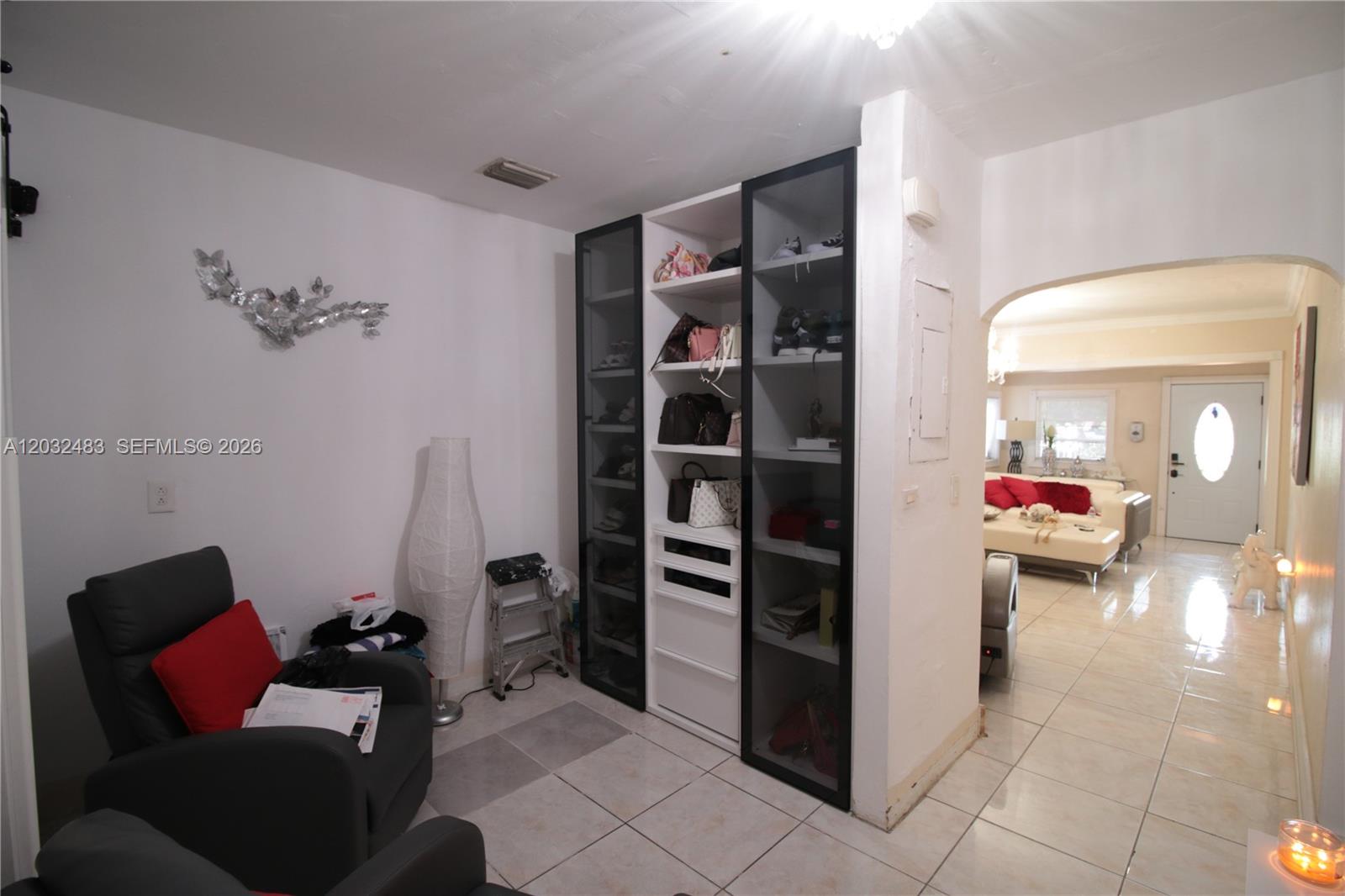 TOWN OF HIALEAH 1 ADDN AM - Residential