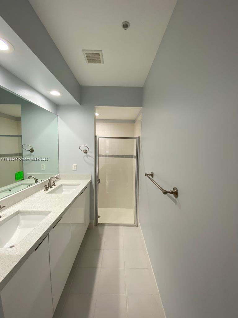 COBBLESTONE CONDO - Residential Lease