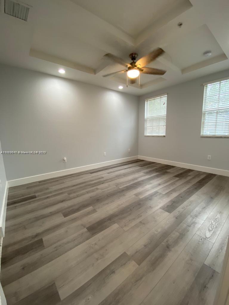 COBBLESTONE CONDO - Residential Lease