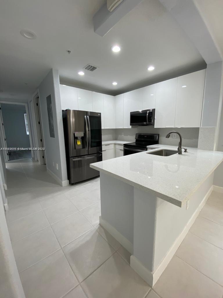 COBBLESTONE CONDO - Residential Lease