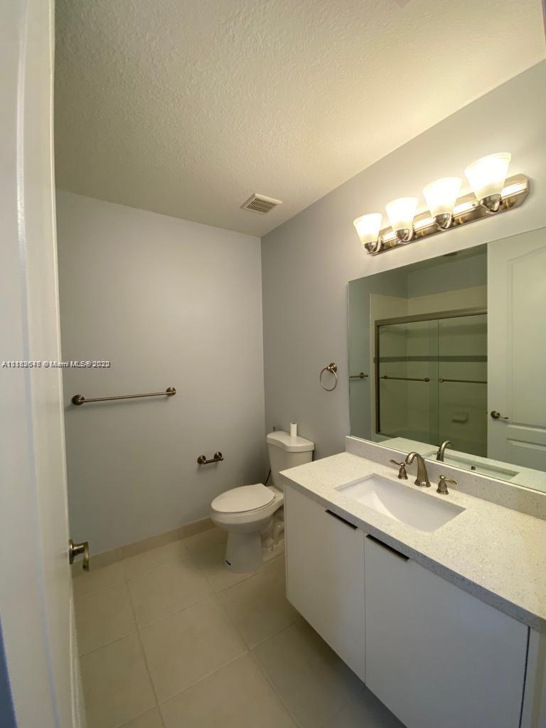 COBBLESTONE CONDO - Residential Lease