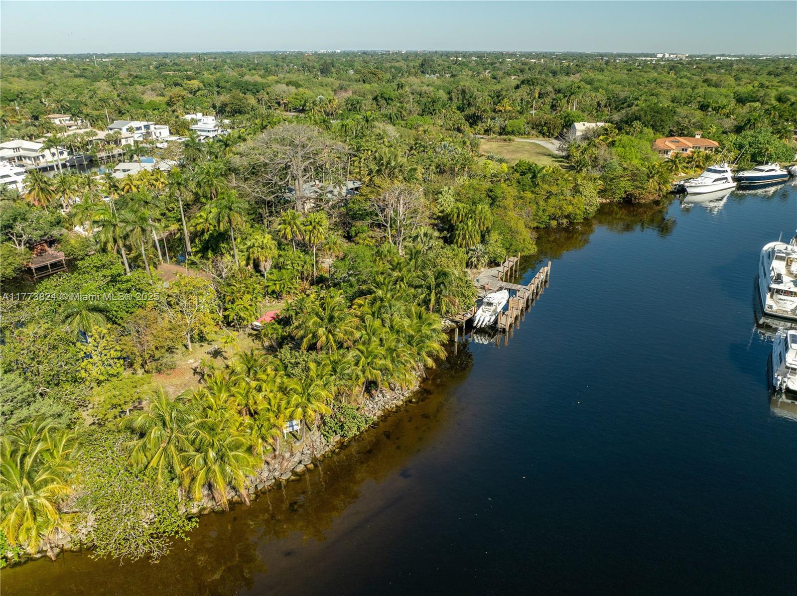 Melrose Park and Riverland - Land
