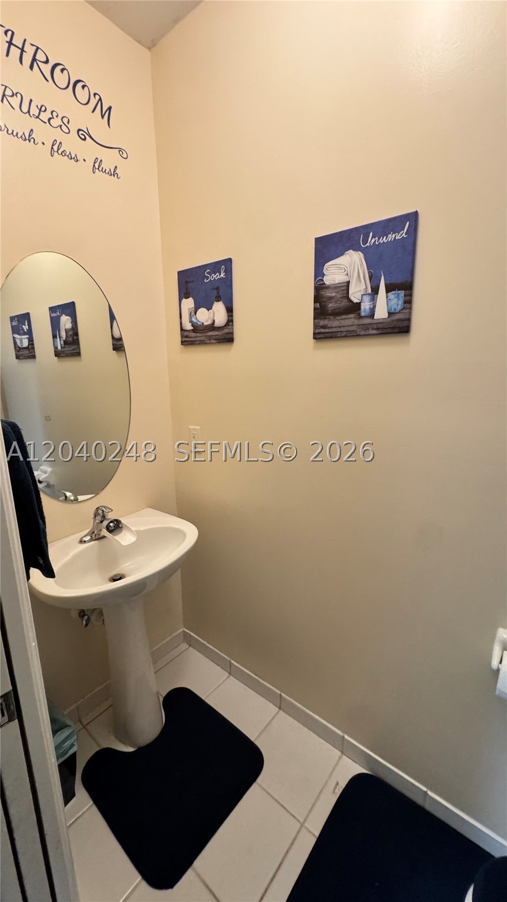 TOWNGATE CONDO SIX - Residential
