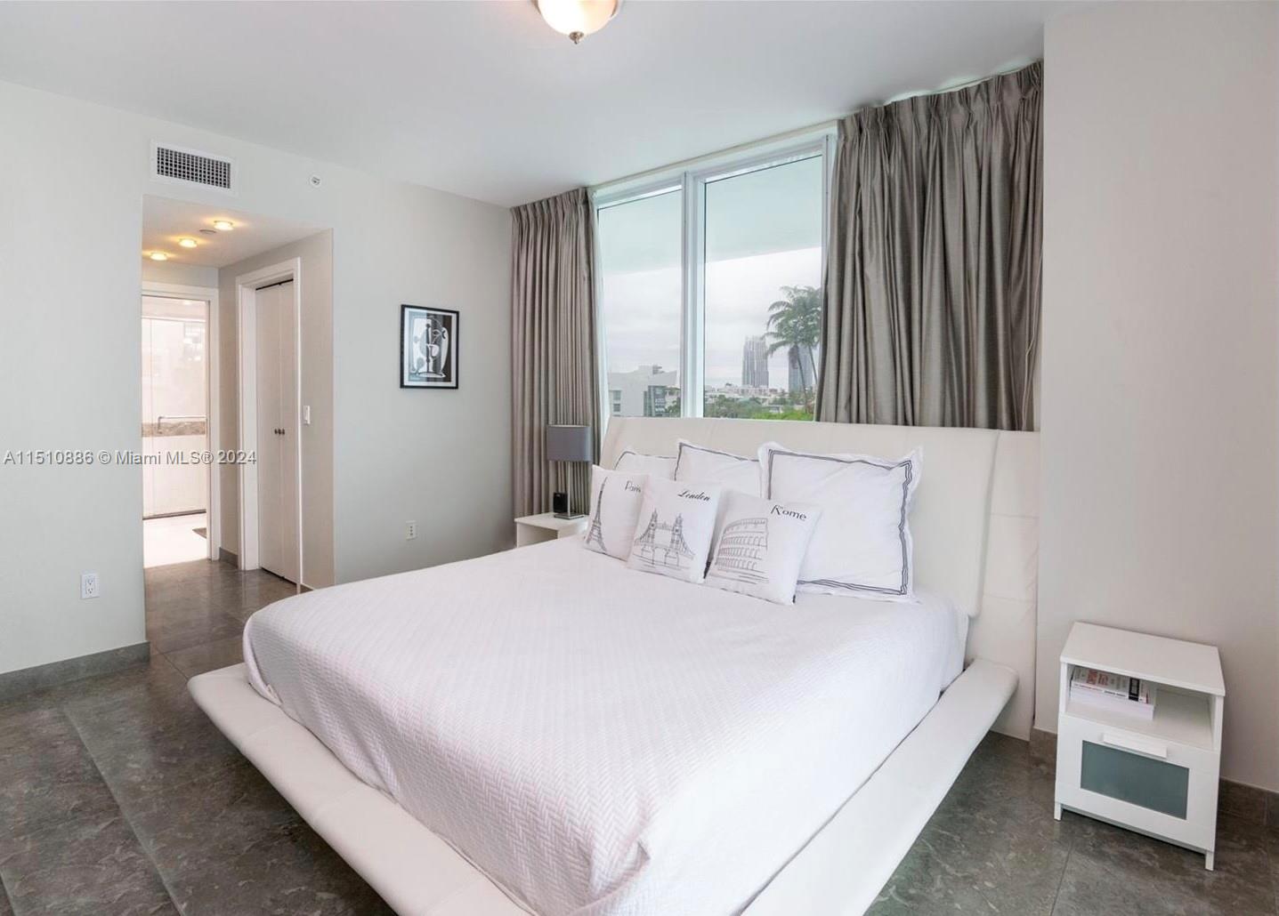THE BENTLEY BAY CONDO - Residential Lease