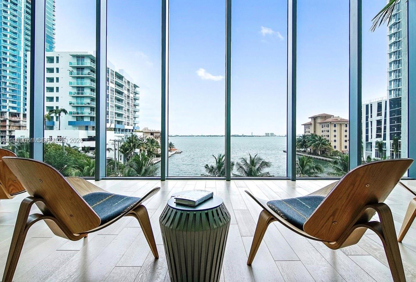 ICON BAY CONDO - Residential Lease