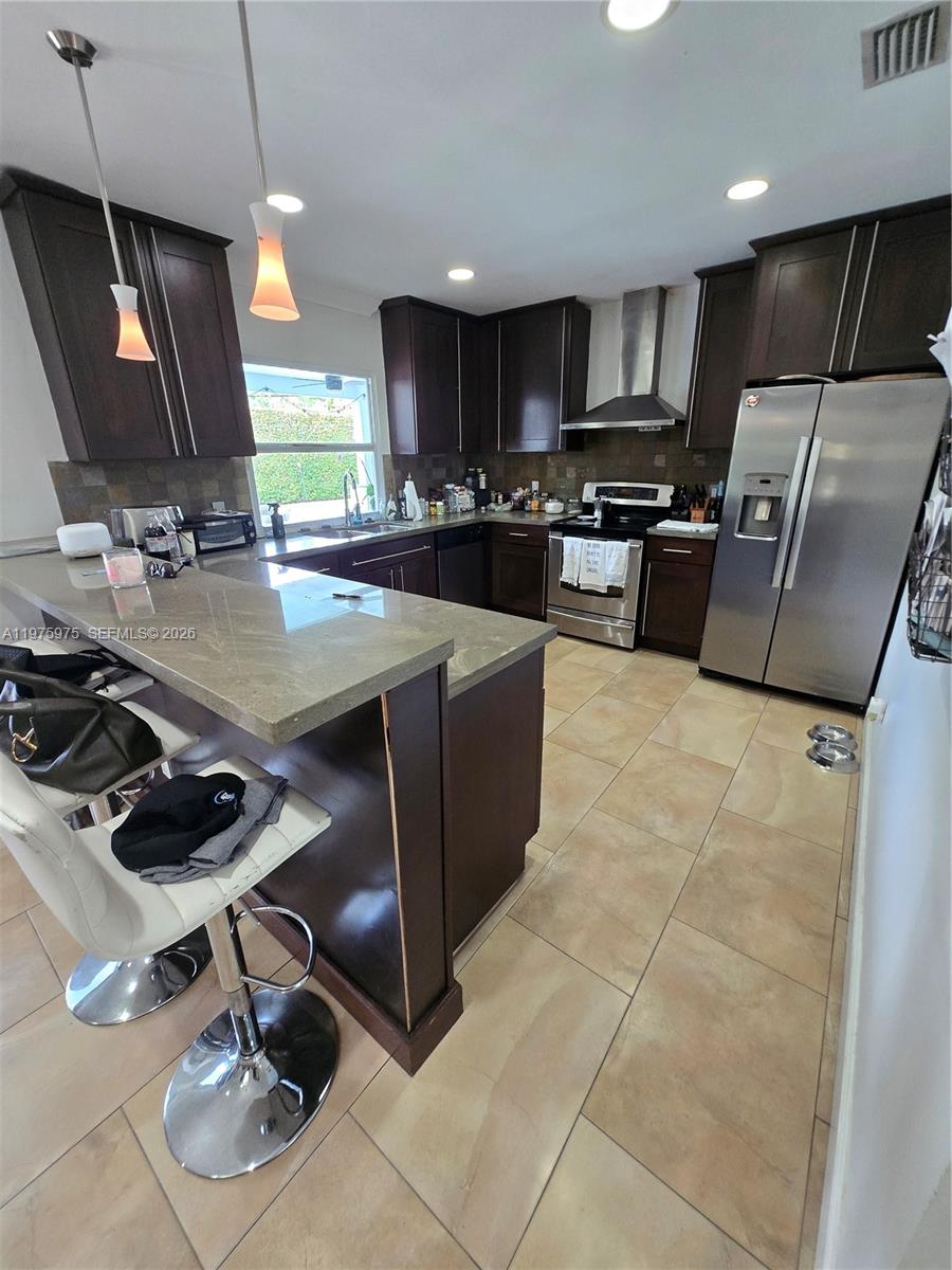 KENDALL POINT 1ST ADDN - Residential