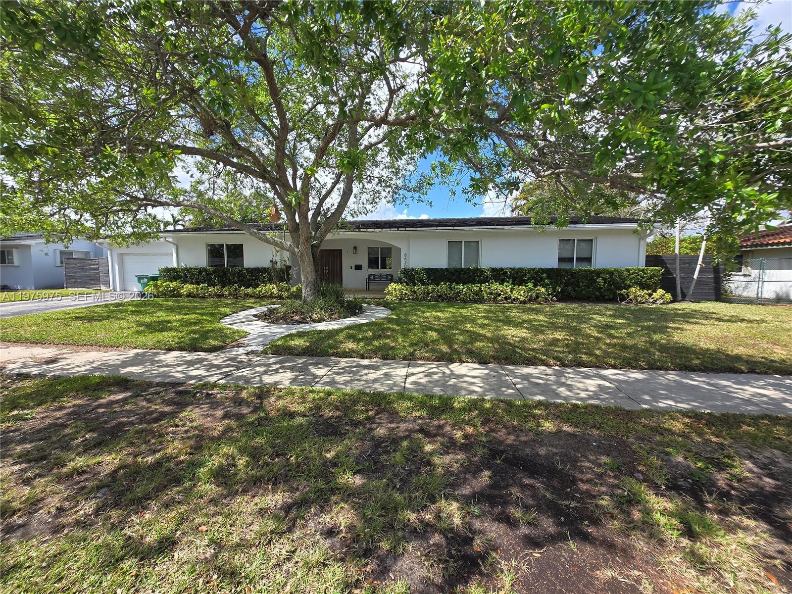 KENDALL POINT 1ST ADDN - Residential