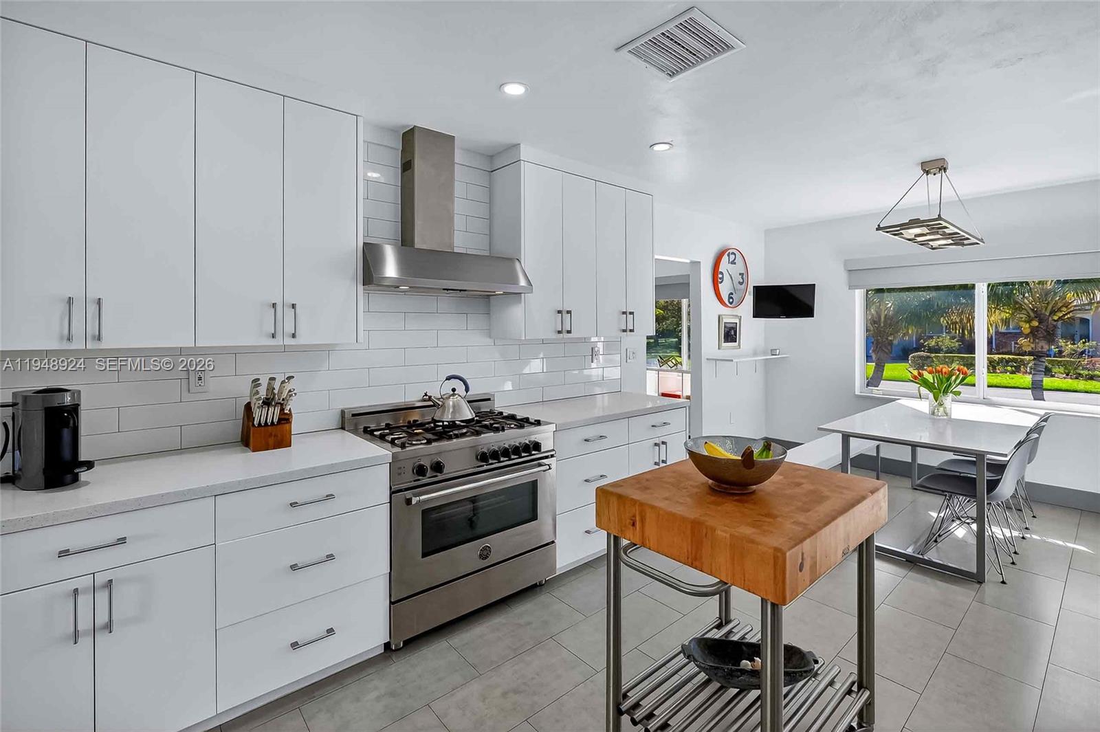 AMD PL GRIFFING BISCAYNE - Residential