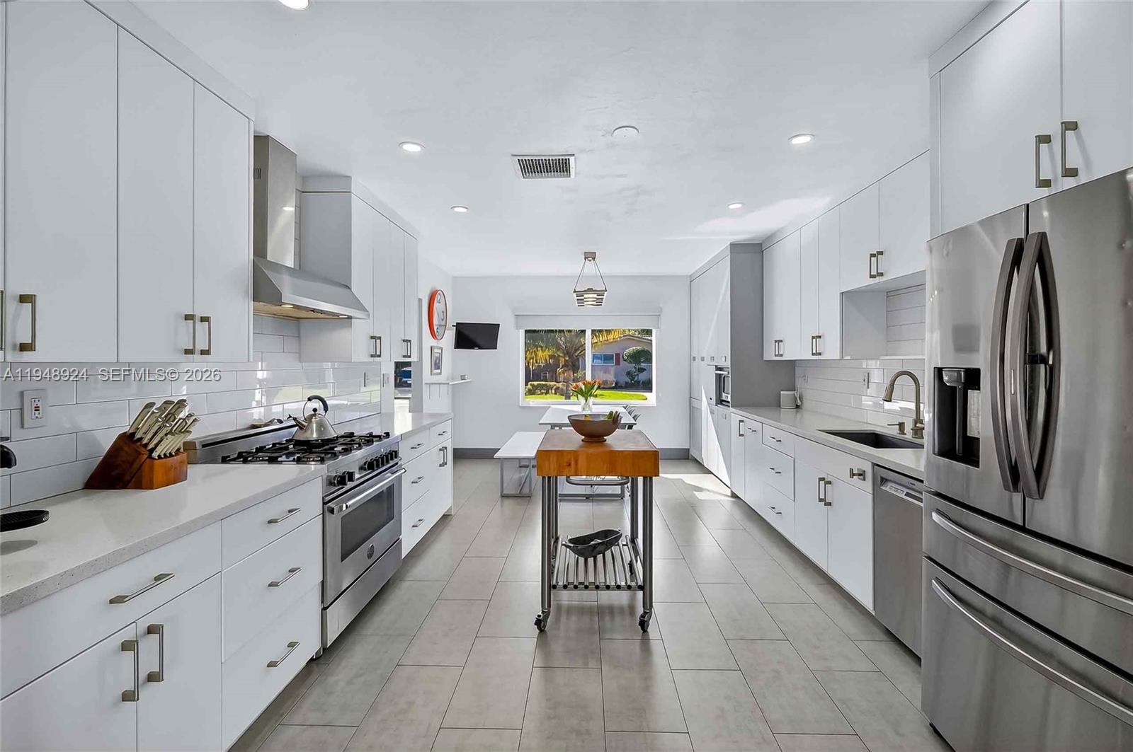 AMD PL GRIFFING BISCAYNE - Residential