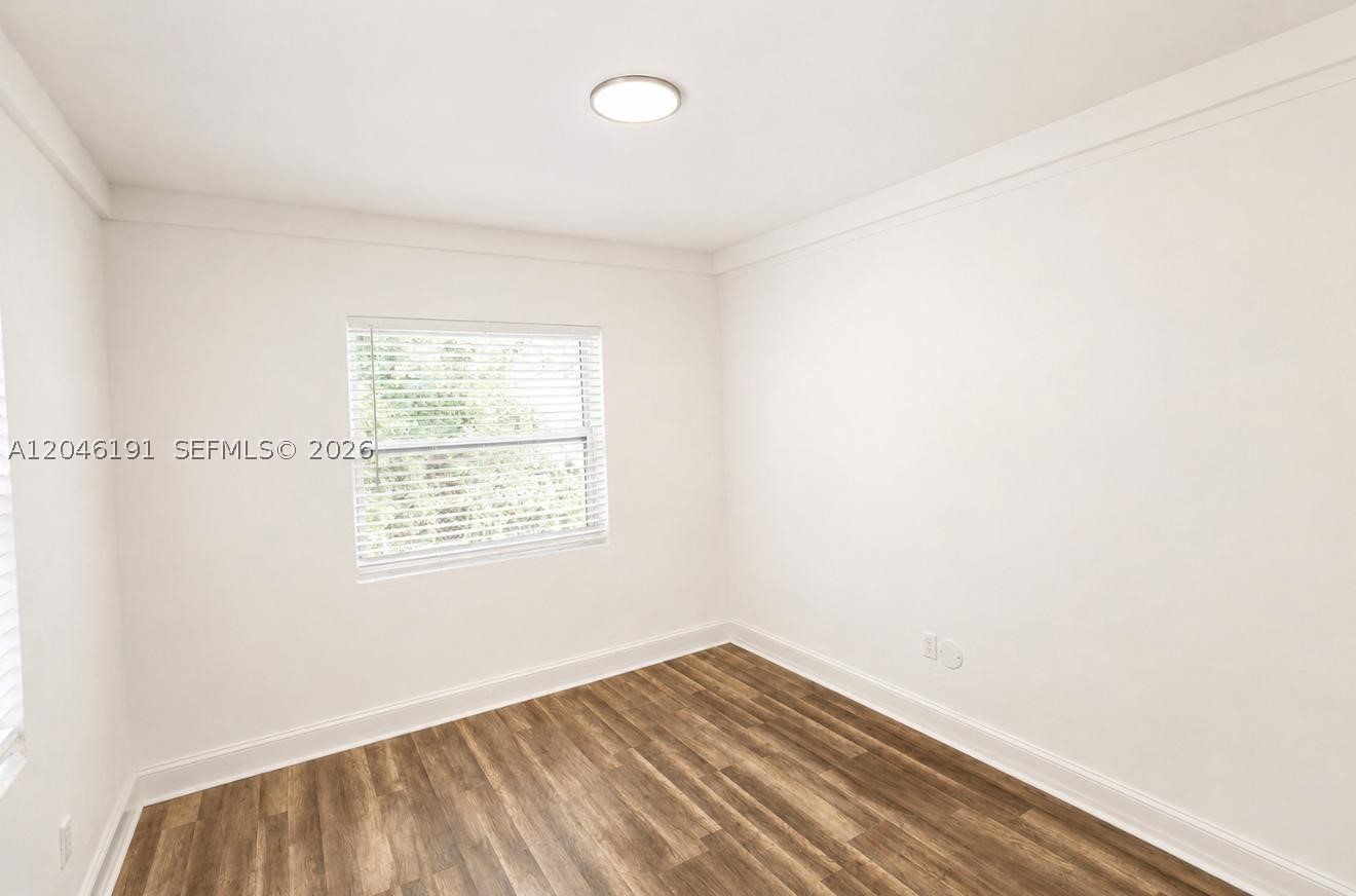 BUENA VISTA GARDENS - Residential Lease