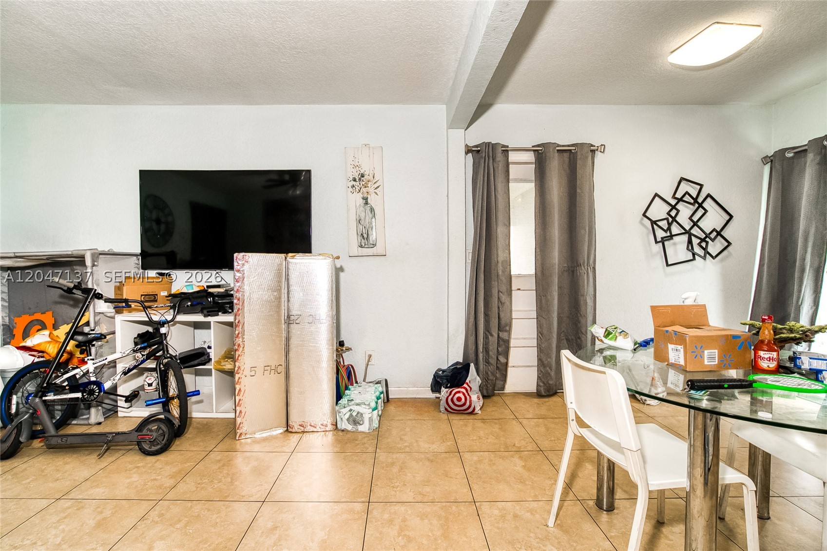 LAUDERDALE MANORS ADD-REV - Residential