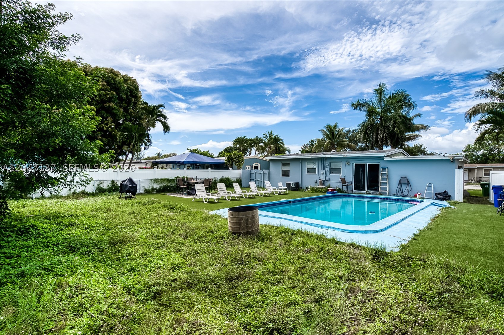 LAUDERDALE MANORS ADD-REV - Residential