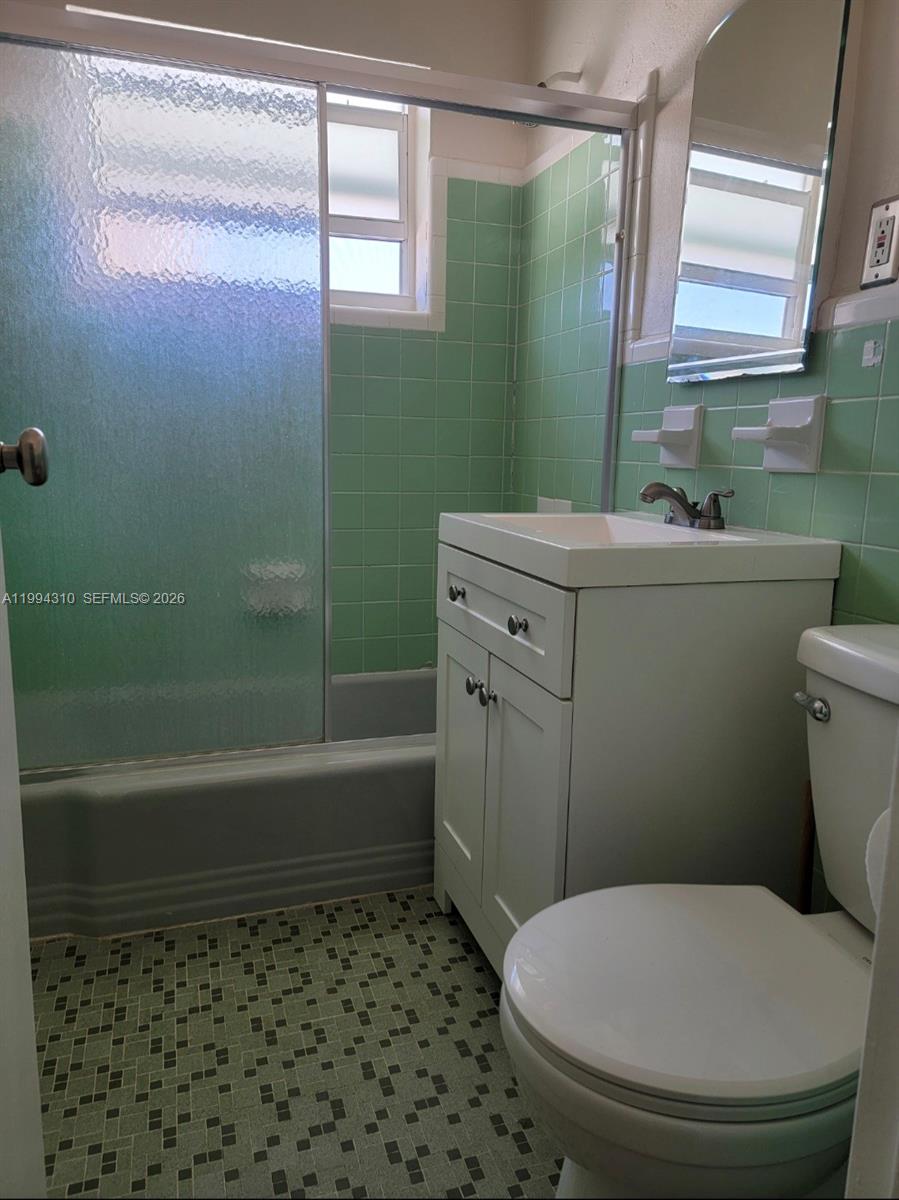 620 CONDO - Residential Lease