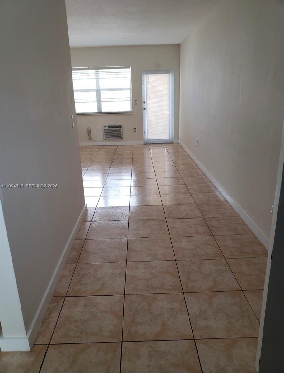 620 CONDO - Residential Lease