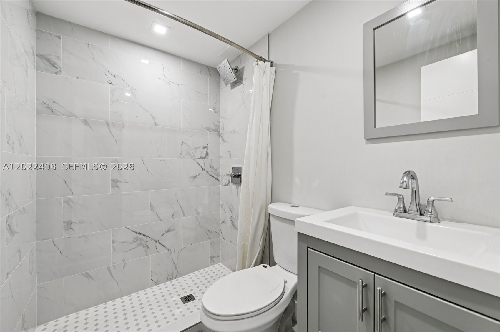 COLLIER MANOR 2ND ADD - Residential