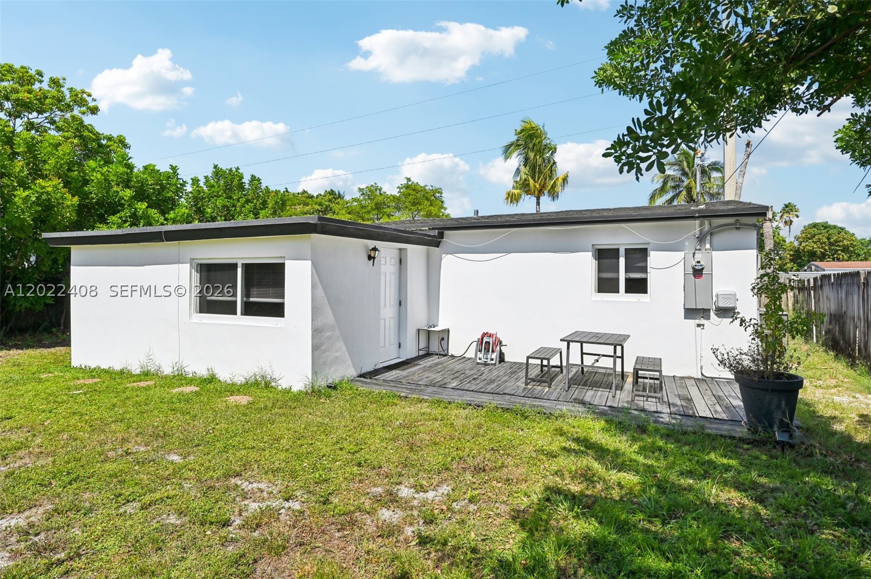 COLLIER MANOR 2ND ADD - Residential