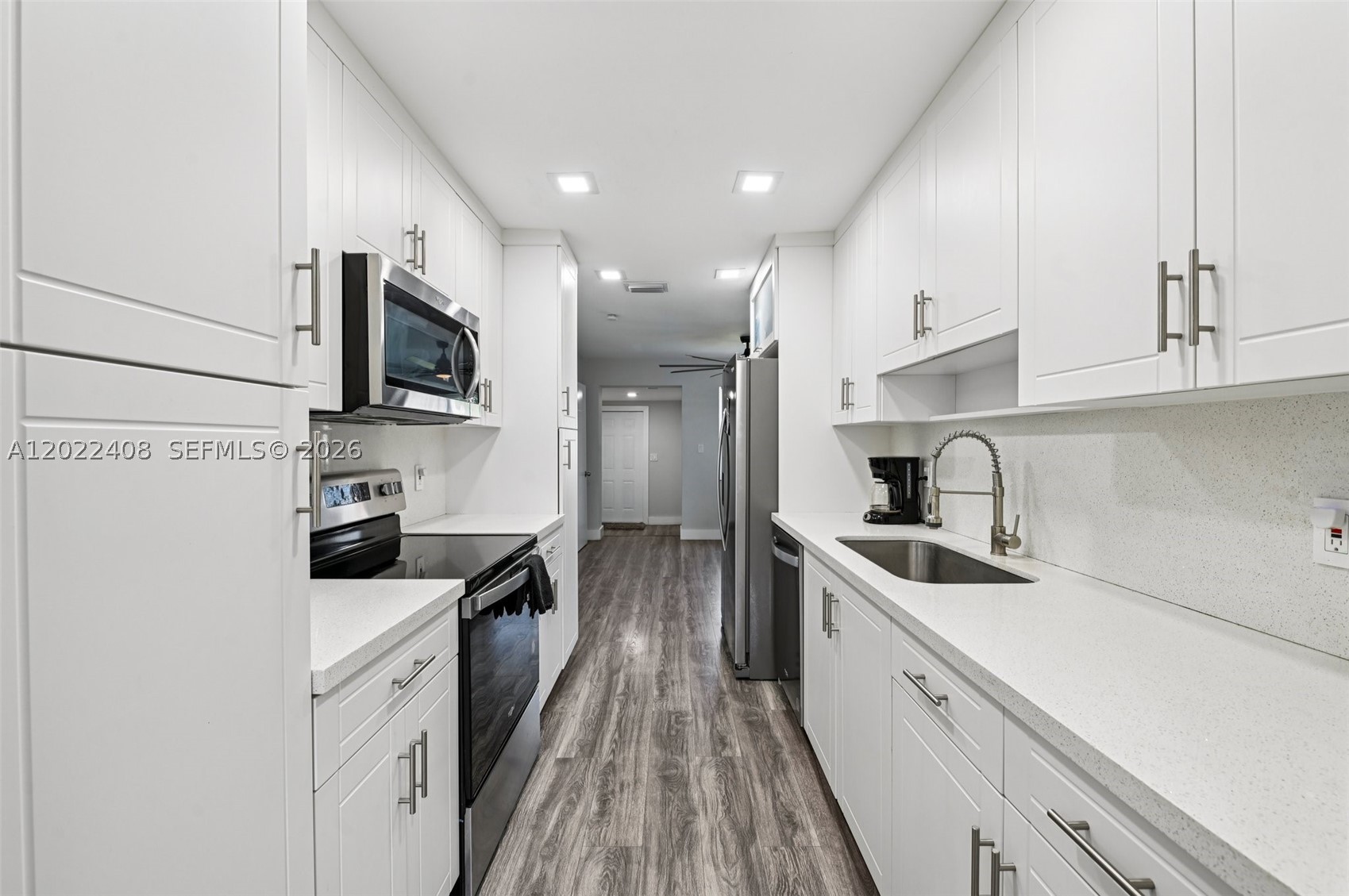 COLLIER MANOR 2ND ADD - Residential