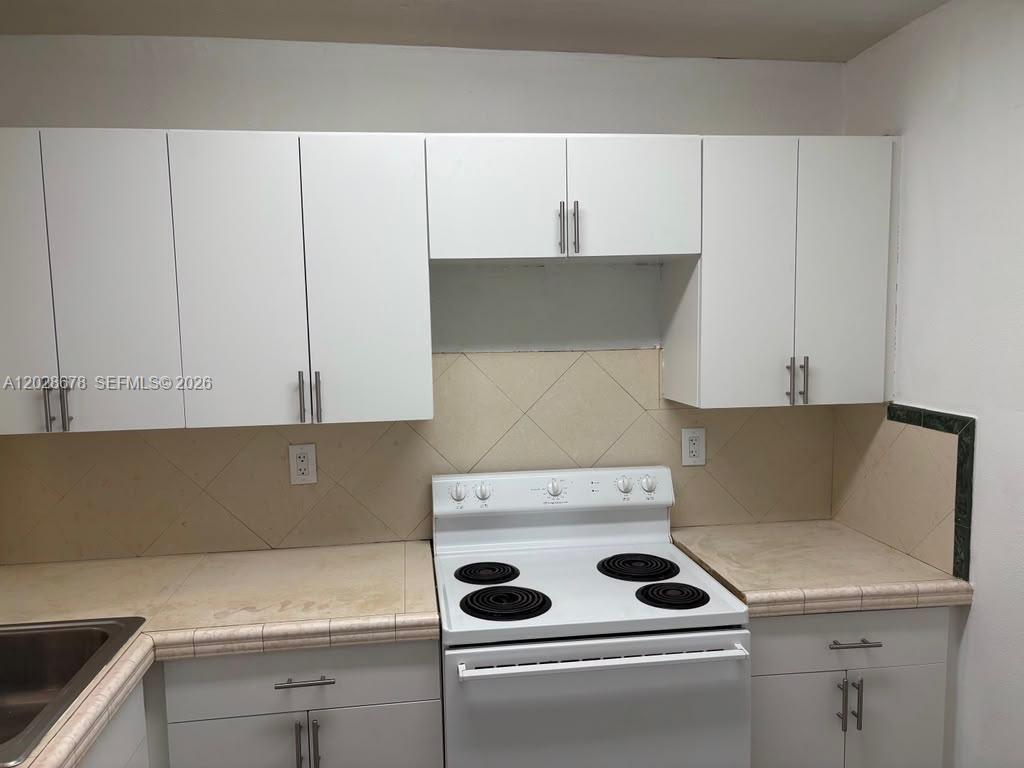 MONTECARLO CONDO - Residential