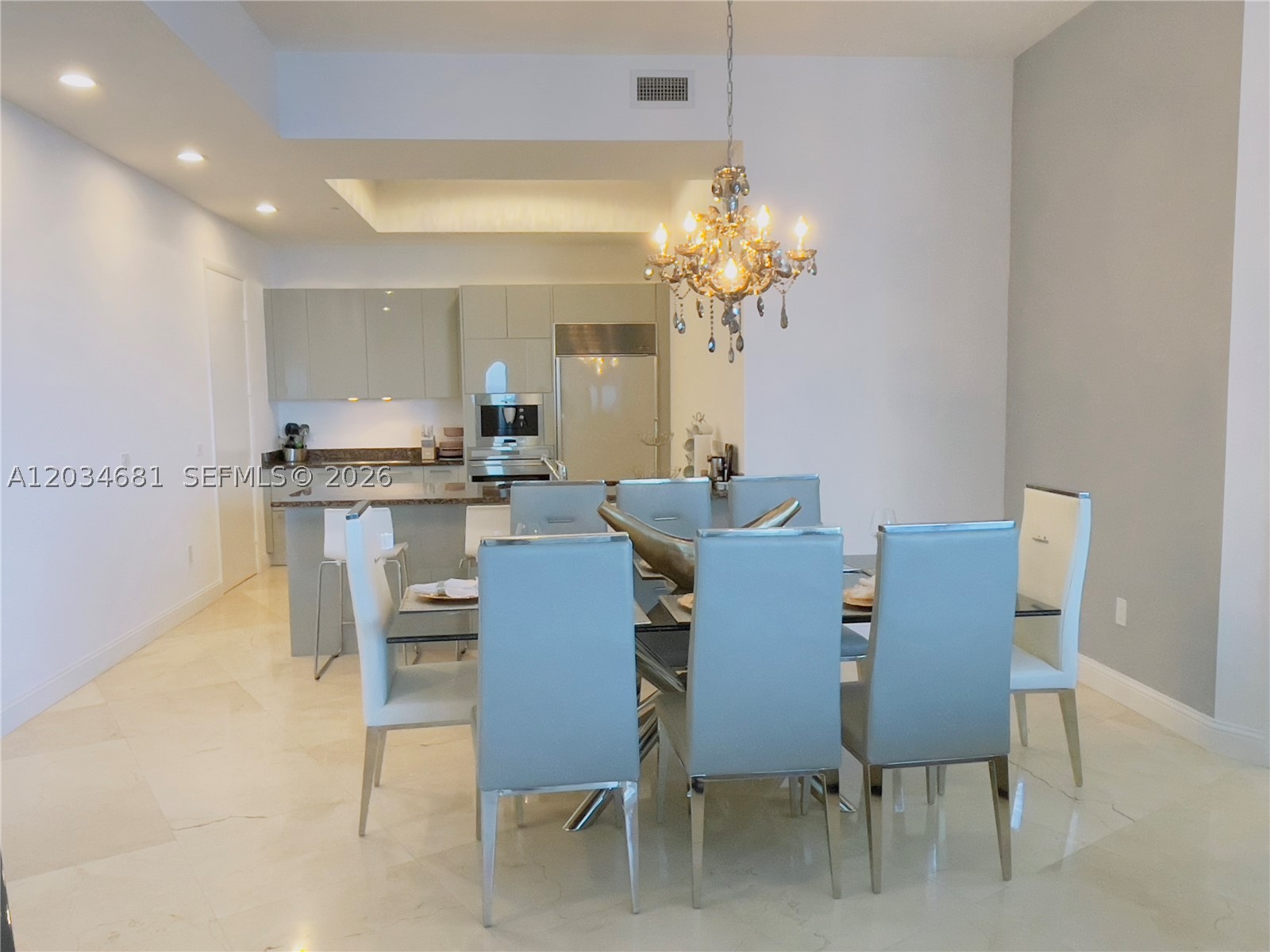 TDR TOWER I CONDO - Residential Lease