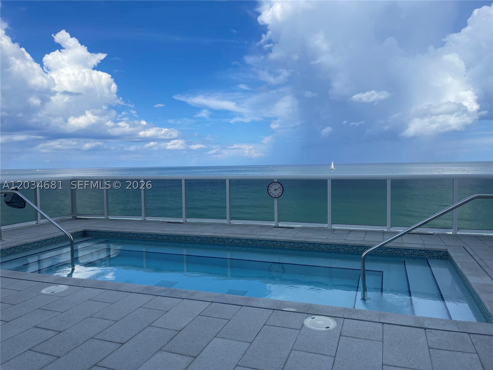 TDR TOWER I CONDO - Residential Lease