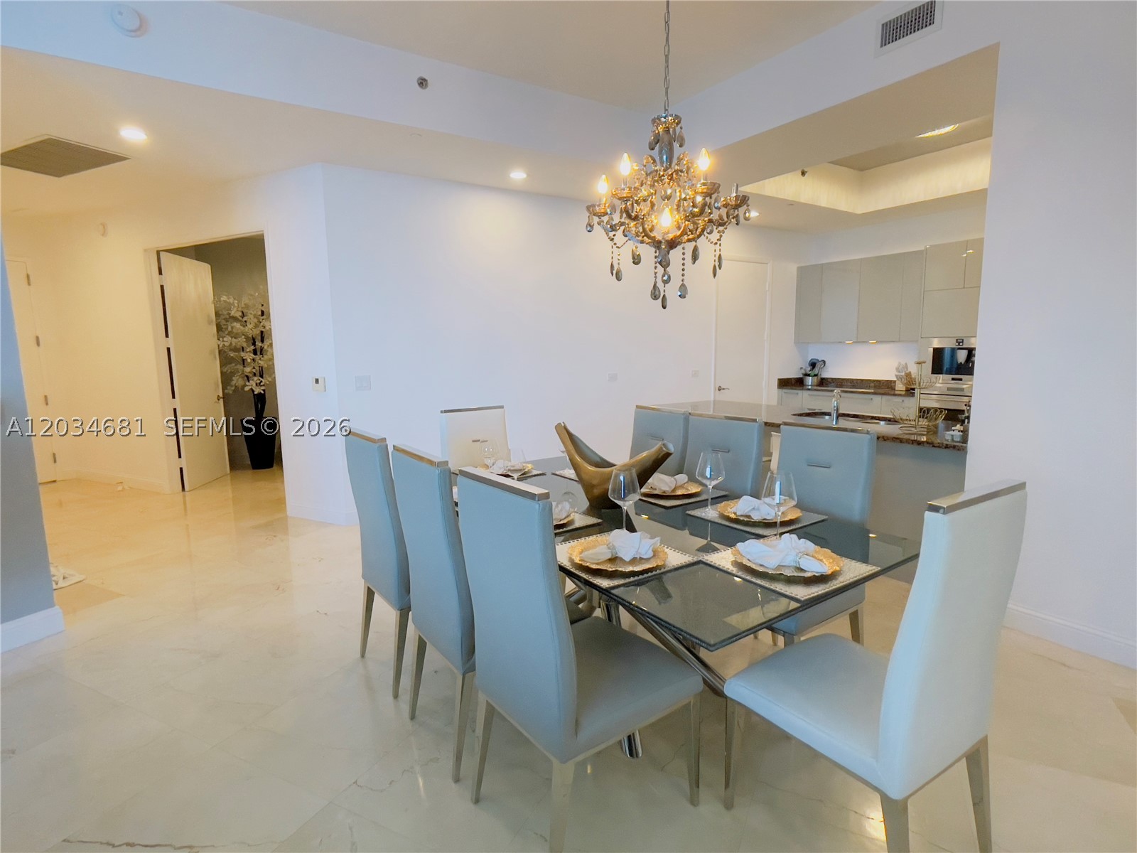 TDR TOWER I CONDO - Residential Lease