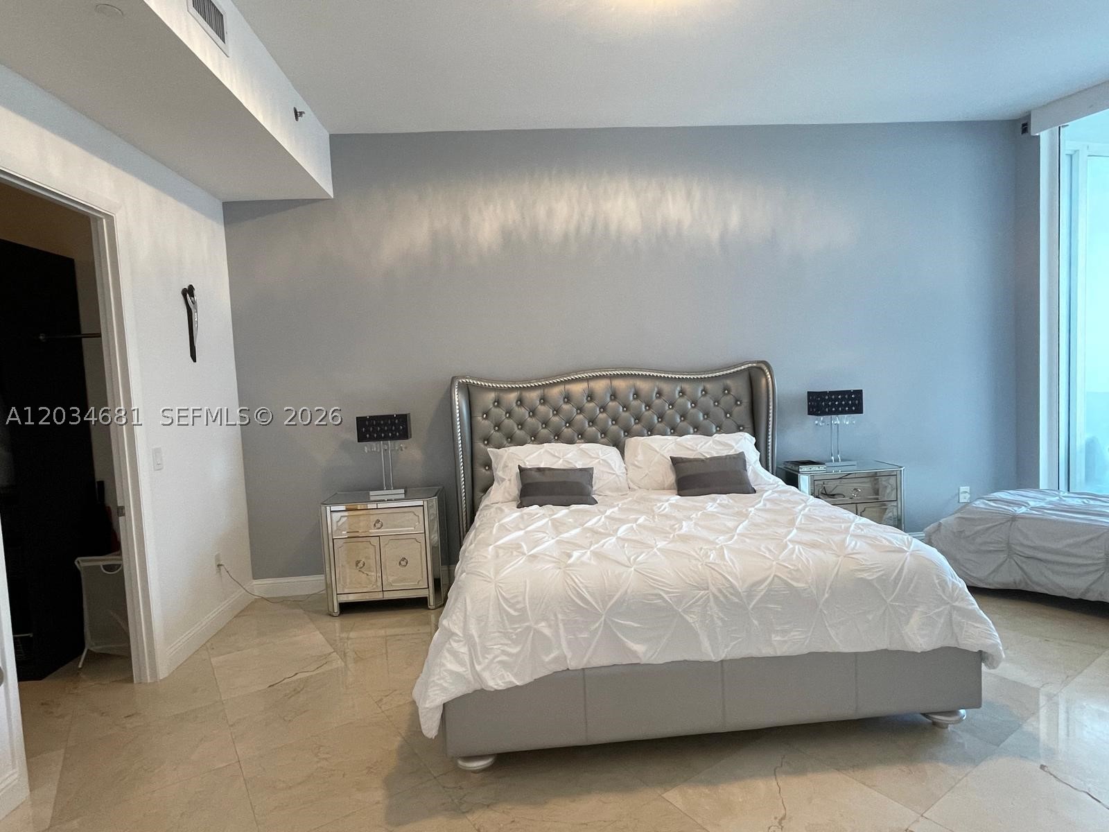 TDR TOWER I CONDO - Residential Lease