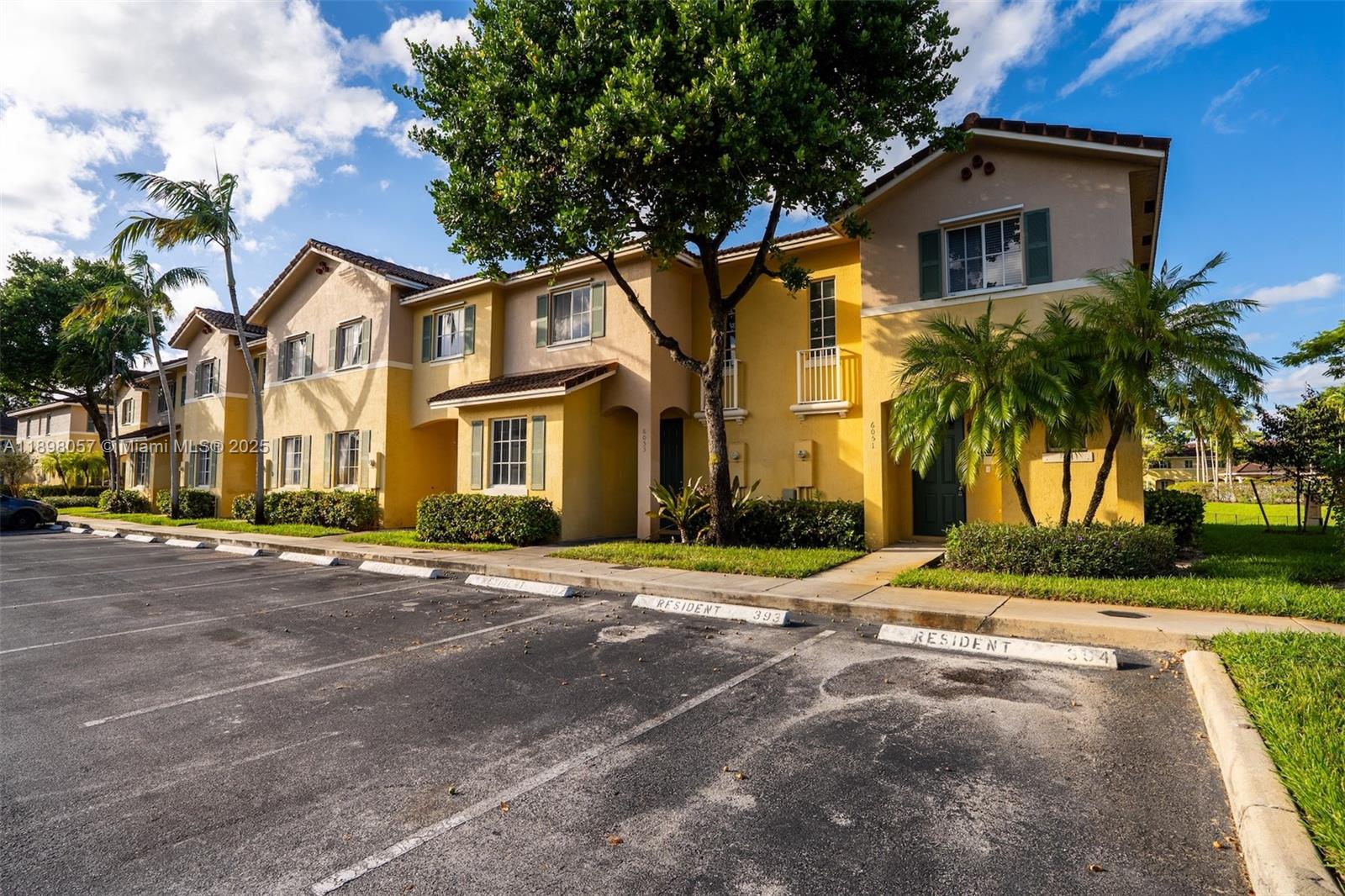 Water views! Sougth after corner unit and water-views townhome in San Remo. Spacious and bright living spaces. The townhome features two stories, a recently re-done kitchen, and vinyl / tile floors. Freshly painted and ready to make it your own! Great location near major highways, schools, restaurants and more. The community offers a pool and a kids playground. 2 assigned parking spaces, plus guest spots. Association covers roof, exterior maintenance and amenities. 2 pets of 35 lbs or less allowed per unit.