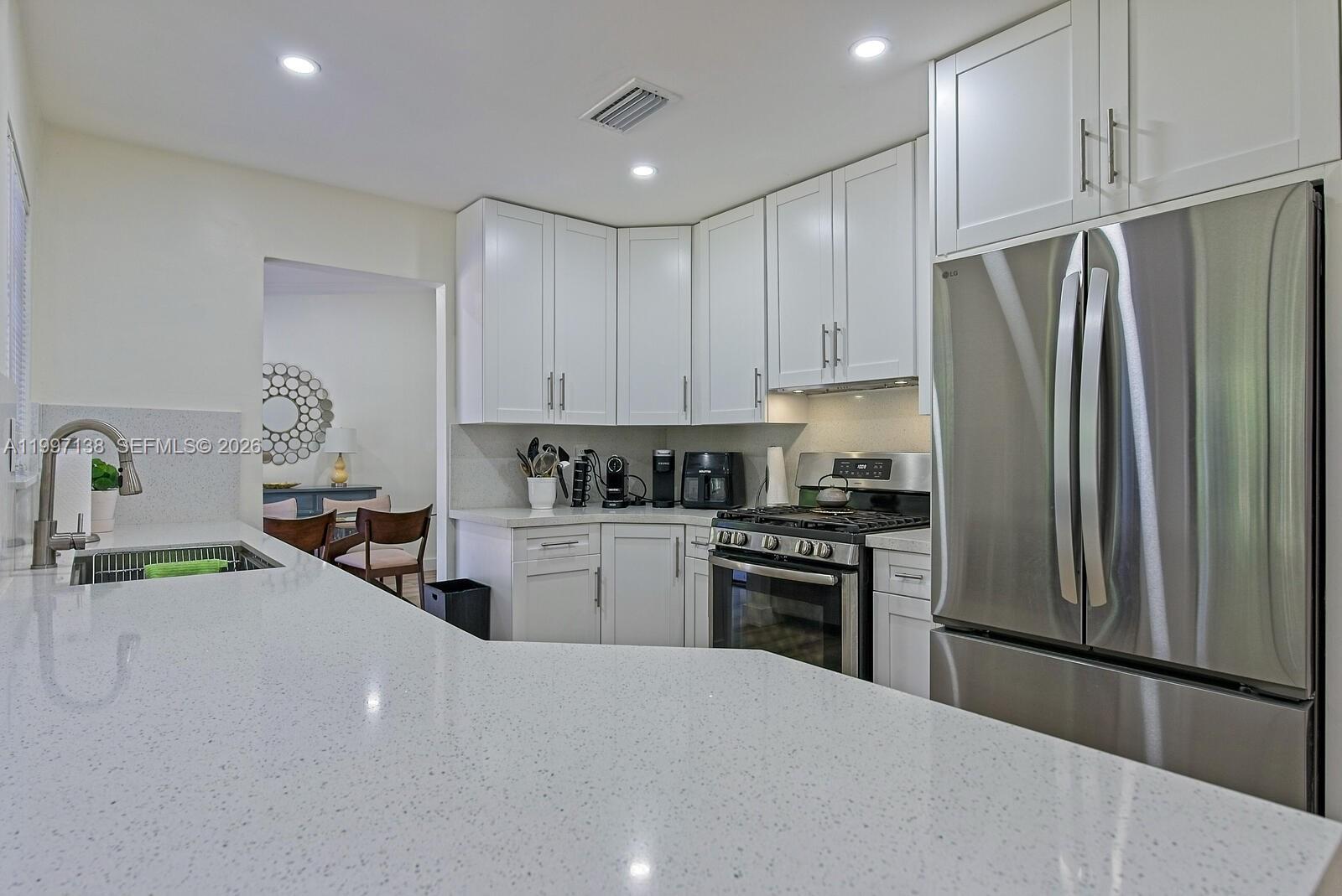 PINE SHORE SEC 7 - Residential