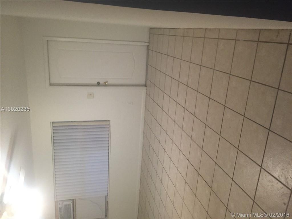 Riverside Park Add Amd - Residential Lease