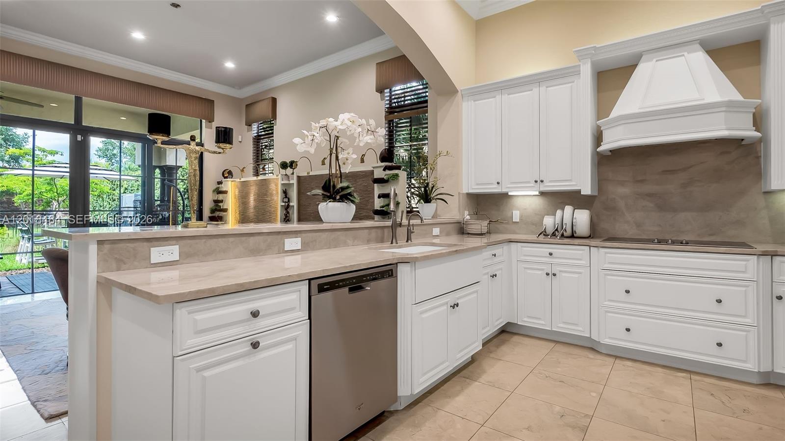 PARKLAND GOLF AND COUNTRY - Residential