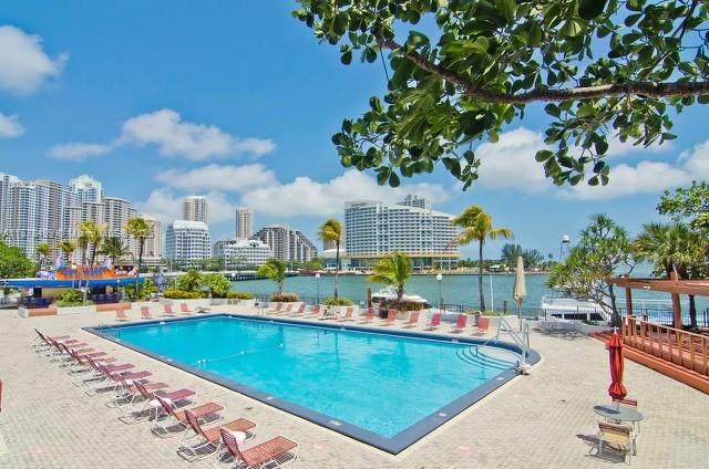 FOUR AMBASSADORS CONDO PH - Residential Lease