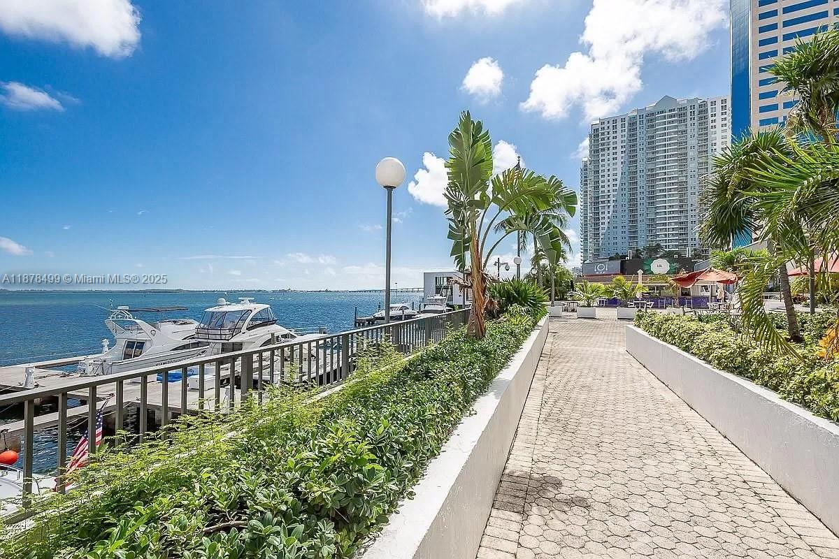 FOUR AMBASSADORS CONDO PH - Residential Lease