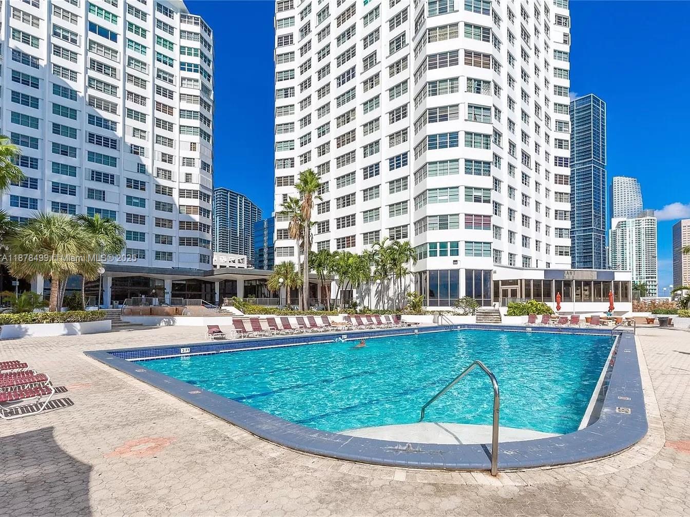 FOUR AMBASSADORS CONDO PH - Residential Lease