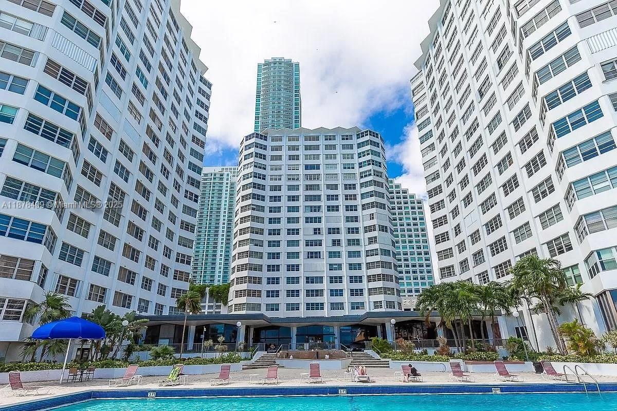 FOUR AMBASSADORS CONDO PH - Residential Lease