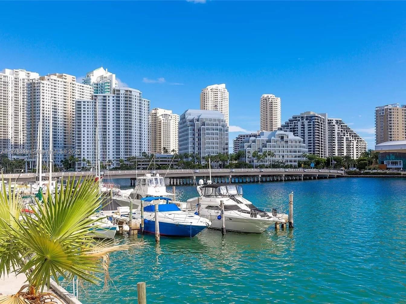 FOUR AMBASSADORS CONDO PH - Residential Lease