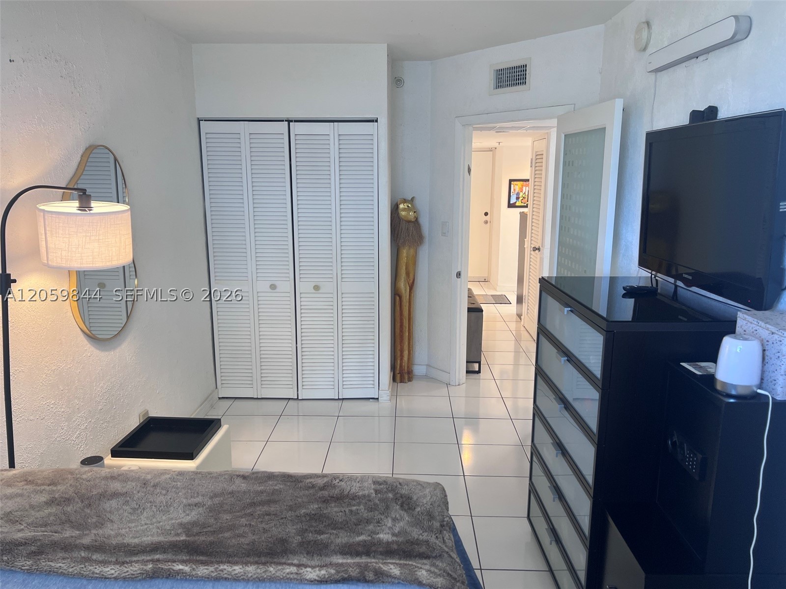 THE DECOPLAGE CONDO - Residential