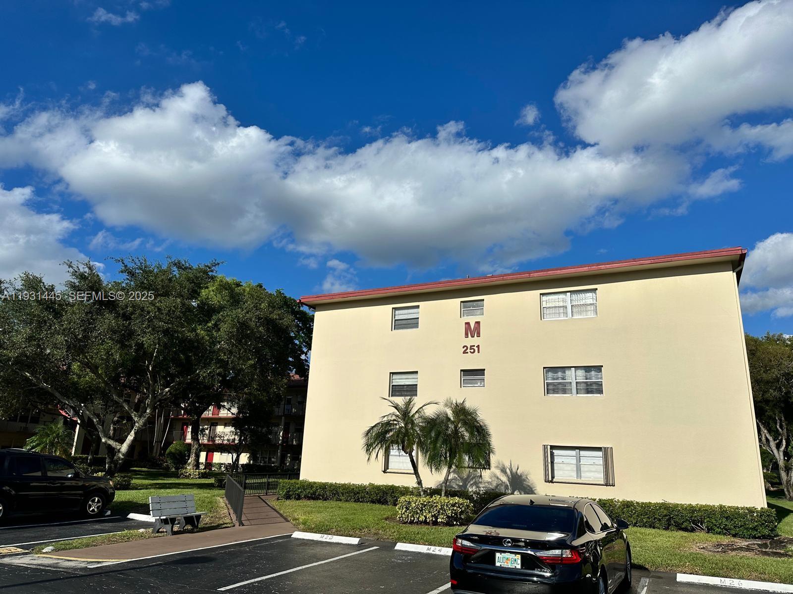 NEW HAMPTON AT CENTURY VI - Residential