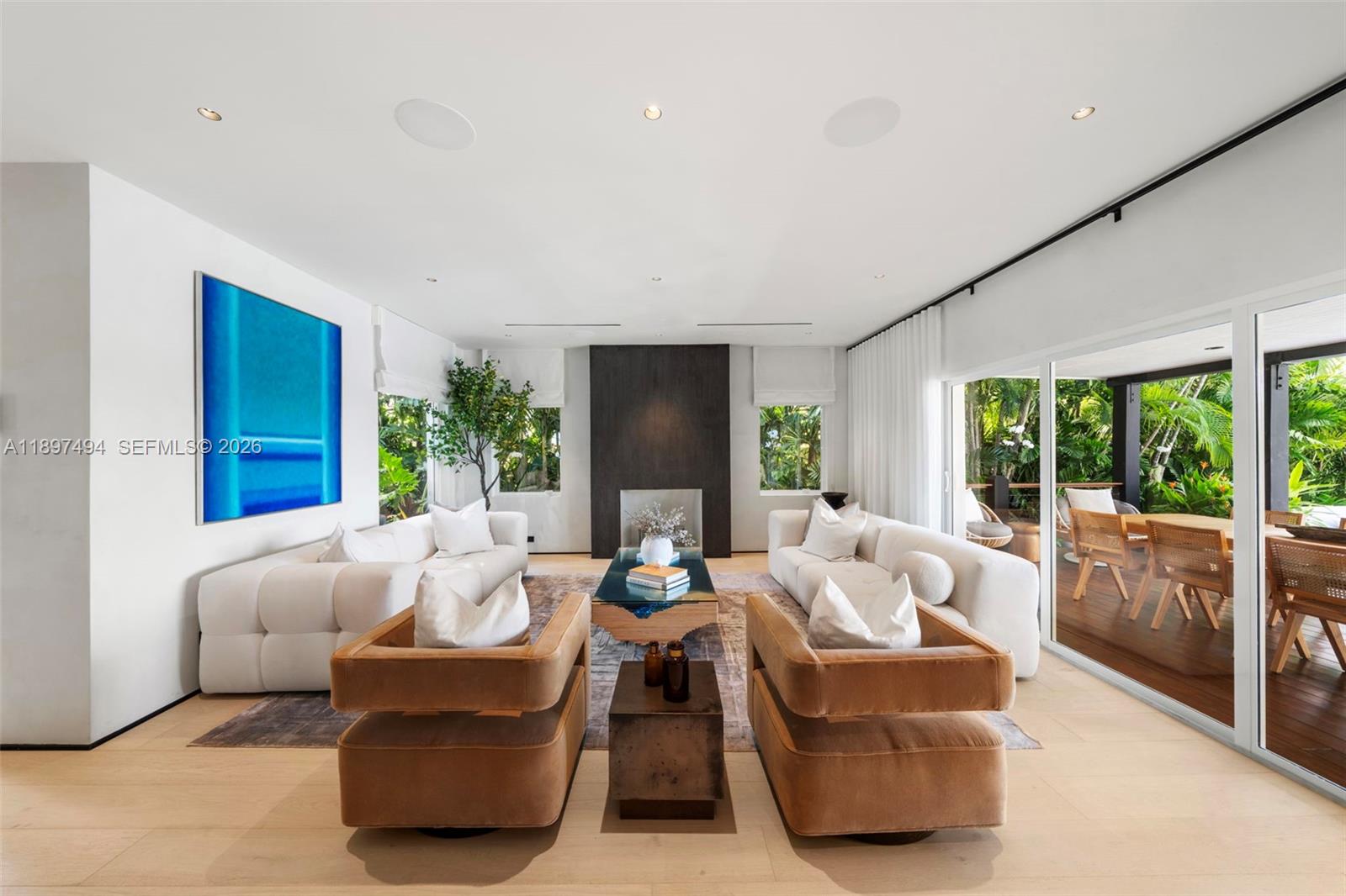 SAN MARINO ISLAND - Residential