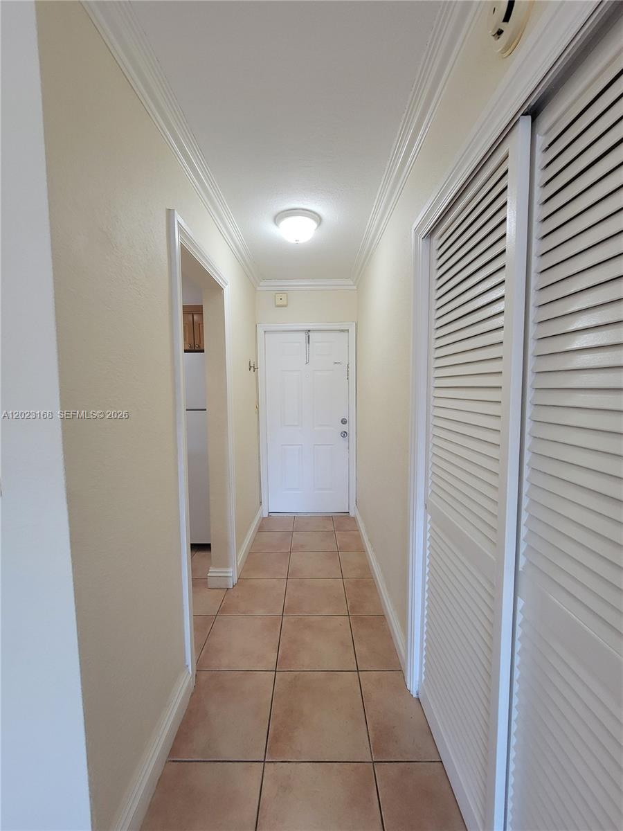 VILLAS OF PINECREST CONDO - Residential