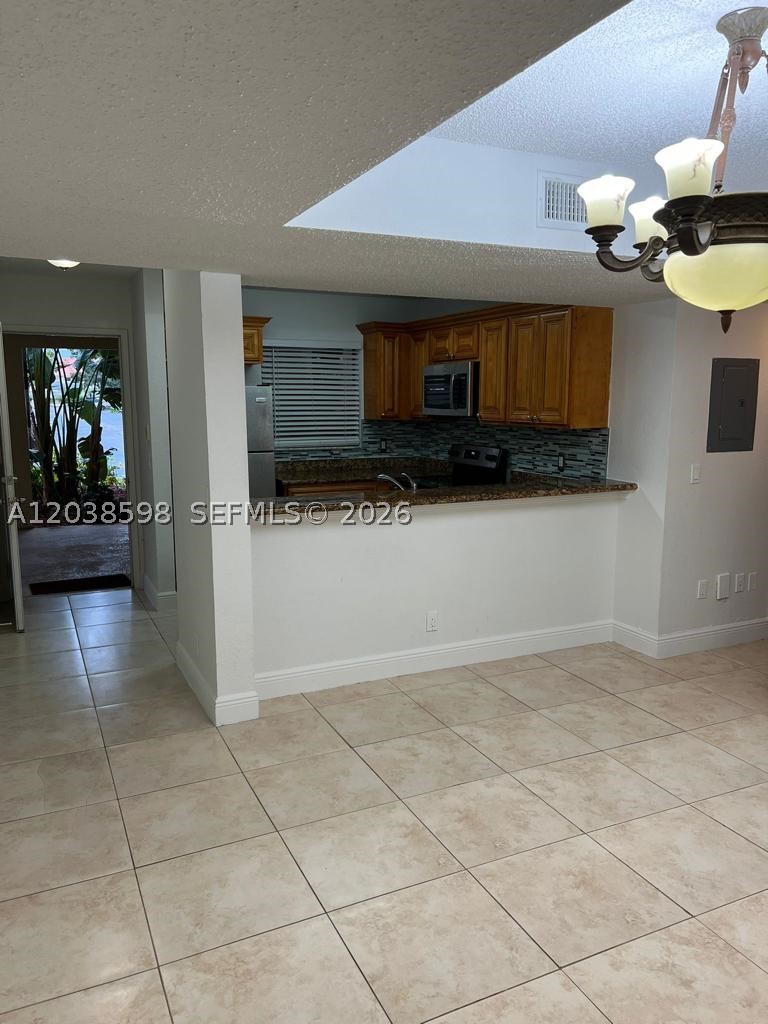 PALM BEACH PLACE CONDO - Residential Lease
