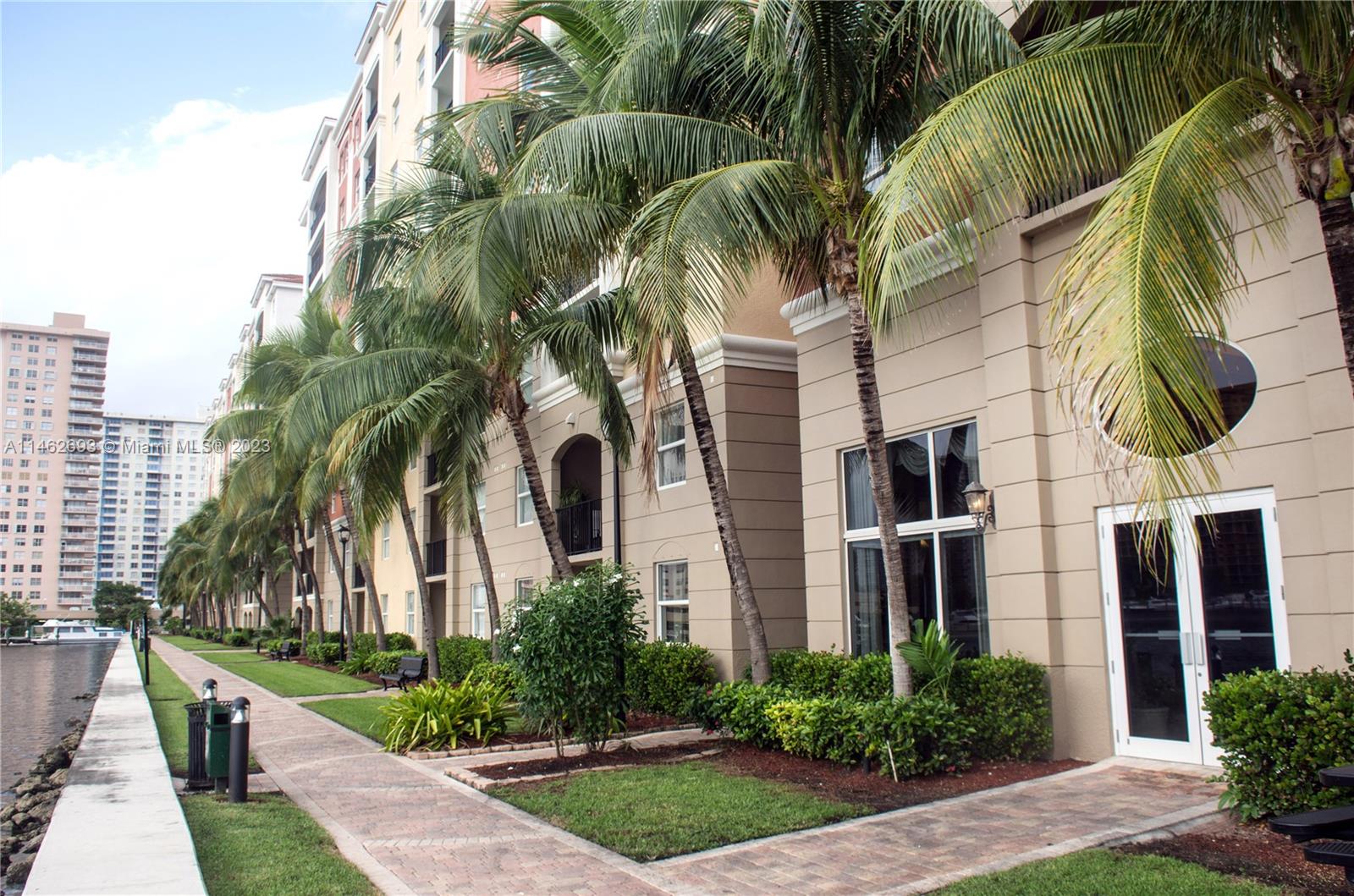 PORTO BELLAGIO CONDO - Residential Lease