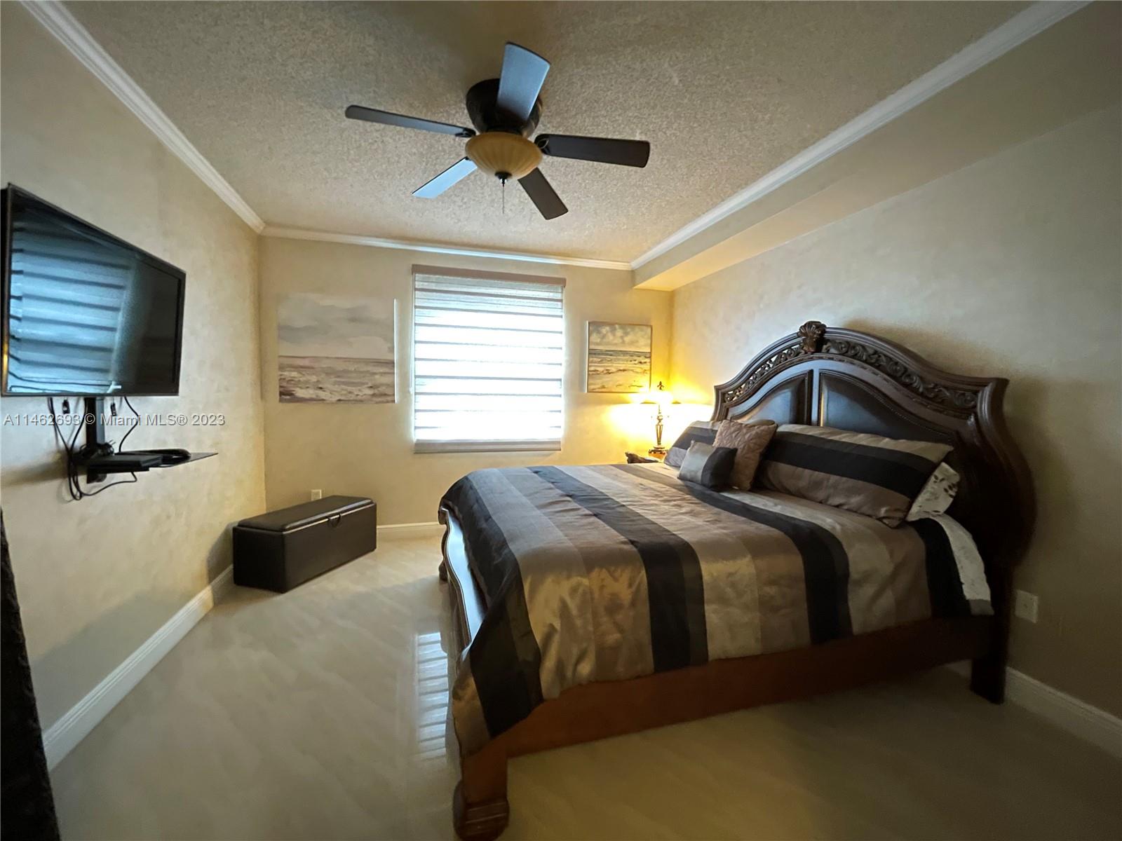 PORTO BELLAGIO CONDO - Residential Lease