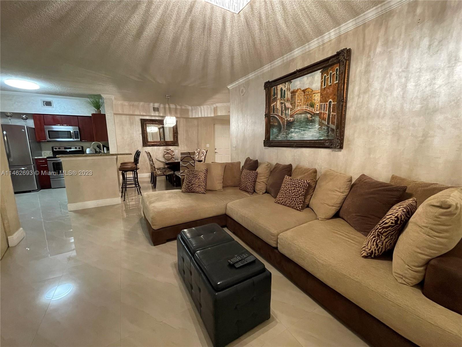 PORTO BELLAGIO CONDO - Residential Lease