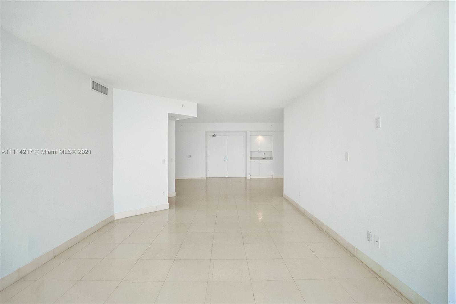 GREEN DIAMOND CONDO - Residential Lease