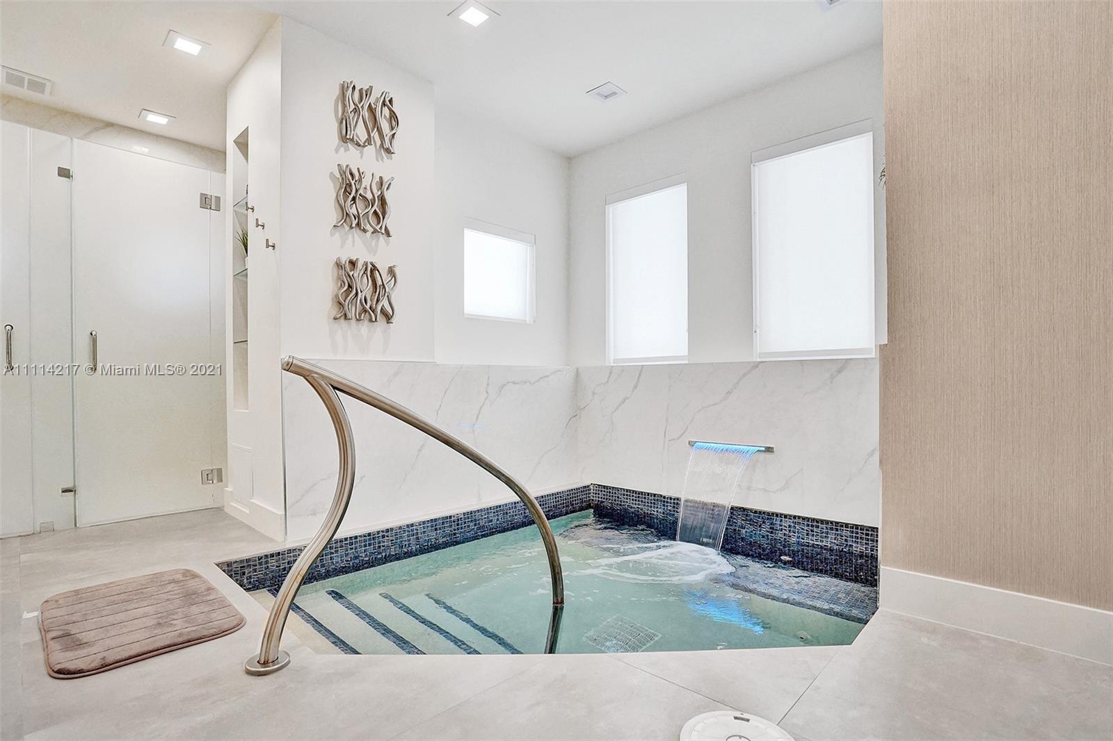 GREEN DIAMOND CONDO - Residential Lease