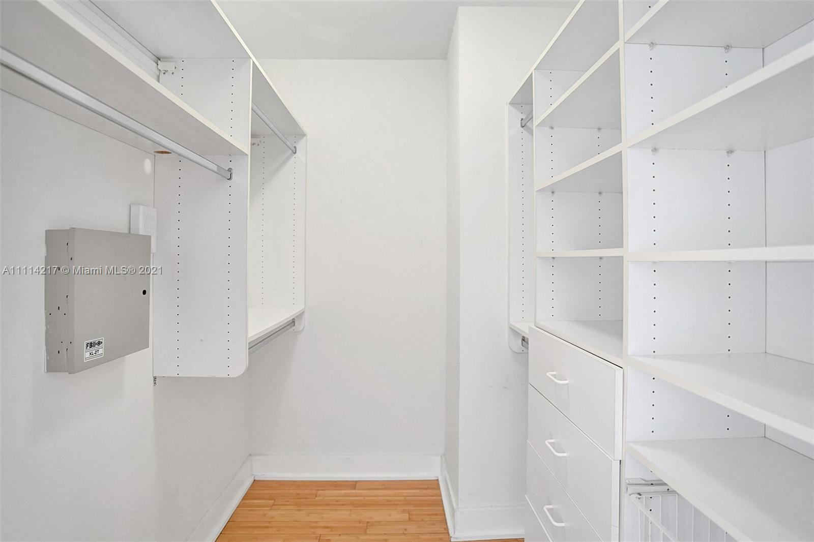 GREEN DIAMOND CONDO - Residential Lease