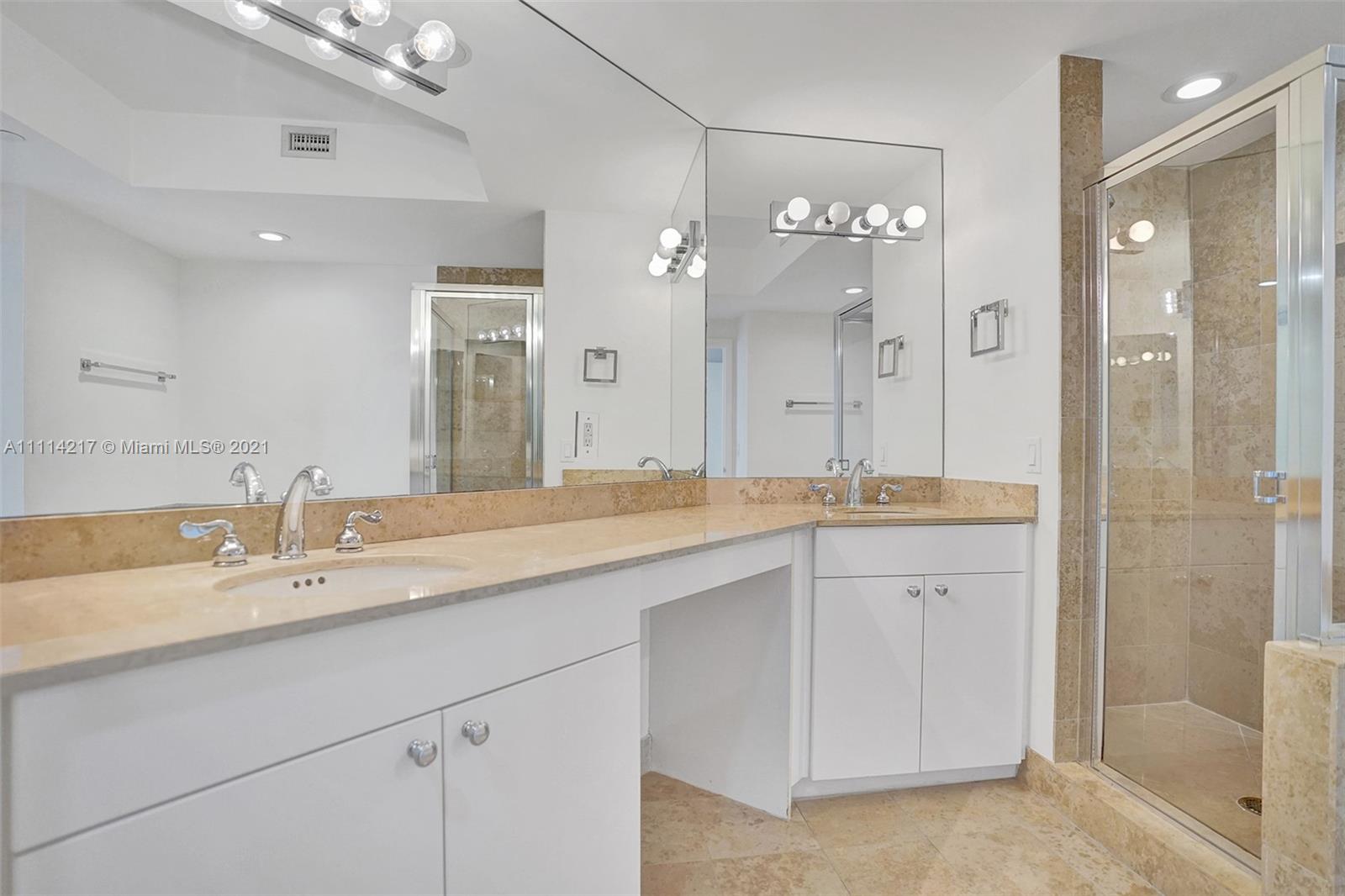 GREEN DIAMOND CONDO - Residential Lease