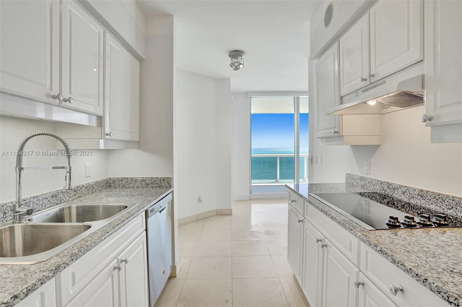 GREEN DIAMOND CONDO - Residential Lease